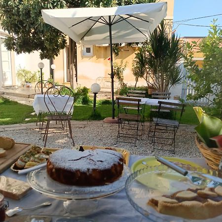 Bed and Breakfast U' Iazzu Avola Exterior foto
